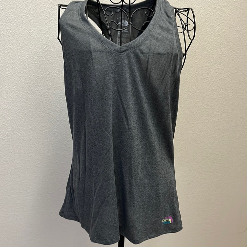 NWOT NORTH FACE WORK OUT TOP